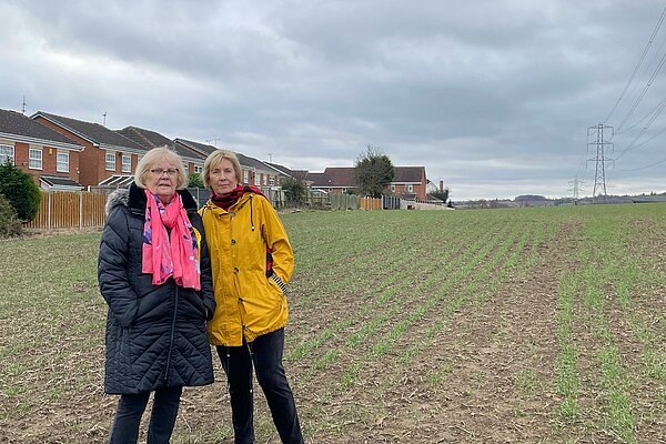 Gail Smith (right) and Glynis Chapman (left) at Eckington Way